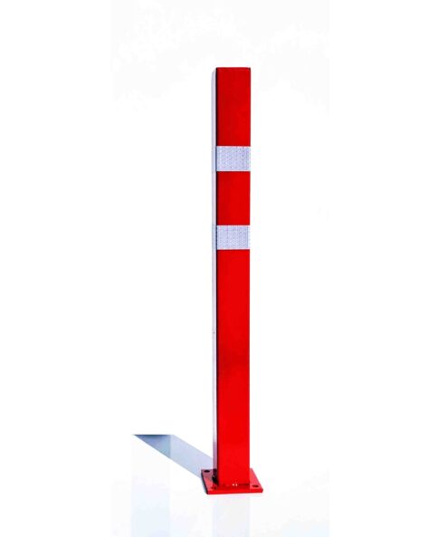 Pilona  roja con bandas blanco reflectante con placa